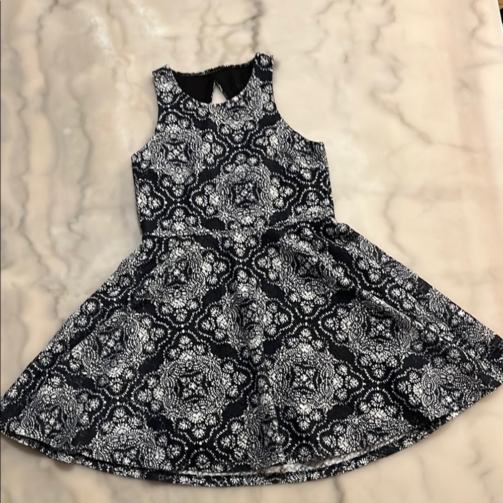 🎈Aeropostale Black Silver Fit and Flare Dress🎁Bundle up to 5lbs for $20 Sale📦